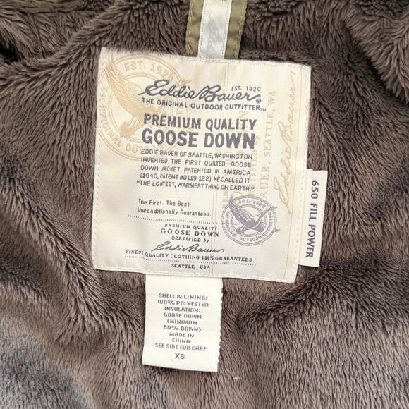 Eddie Bauer Women’s XS Olive Green Hooded Premium Goose Down Vest 650 Fill Power - Picture 4 of 9